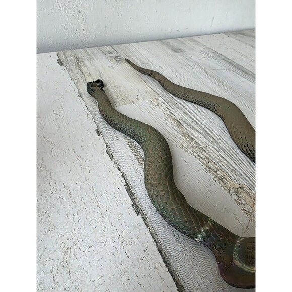 Vintage rubber cobra snake Halloween prop reptile - Picture 3 of 11